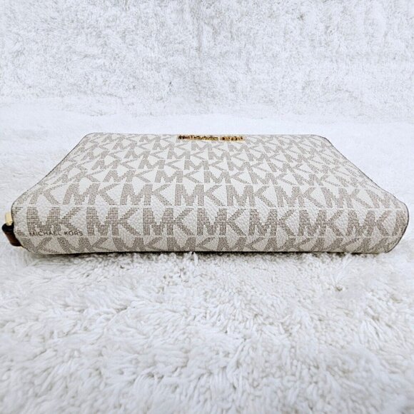 MICHAEL KORS Vanilla Canvas Jet Set Travel Large Continental Wallet Wristlet EUC - Picture 11 of 16
